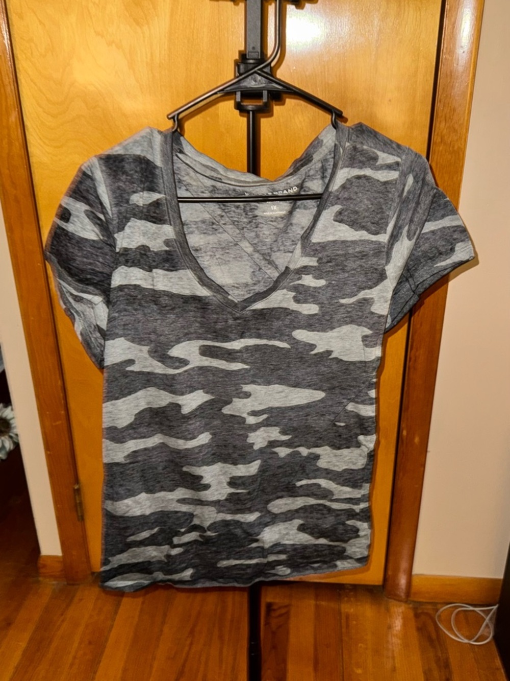 Lucky Brand Gray Camo V-Neck Tee